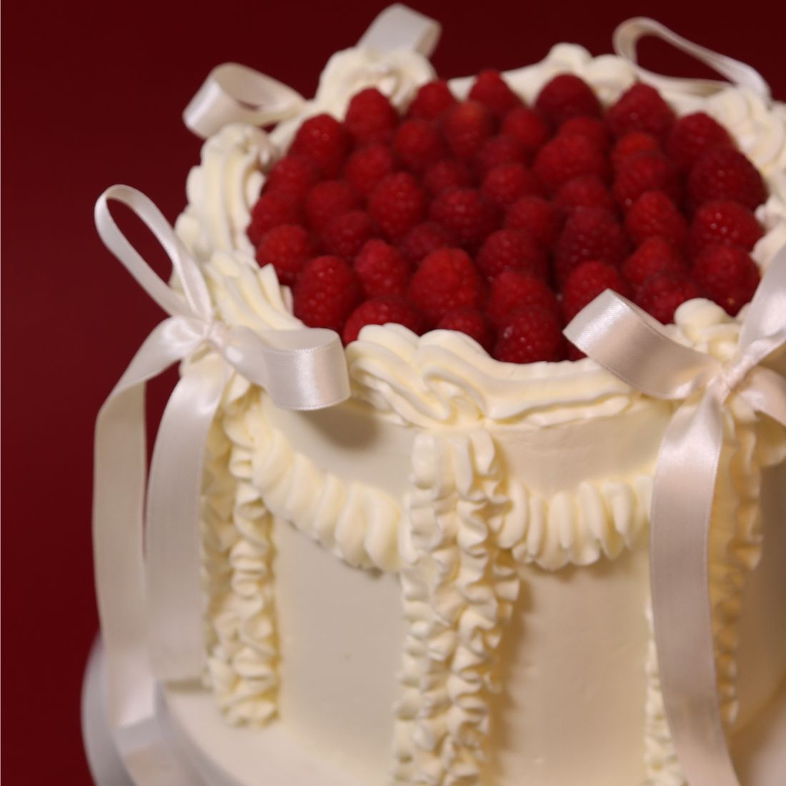 RASPBERRY CAKE