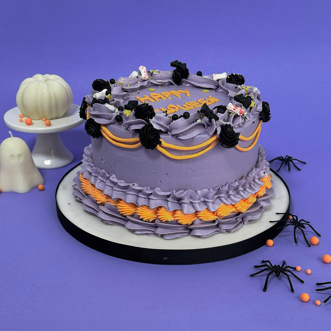 HAPPY HALLOWEEN CAKE